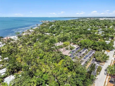 4050 Turks Cap Place Sarasota FL 34234