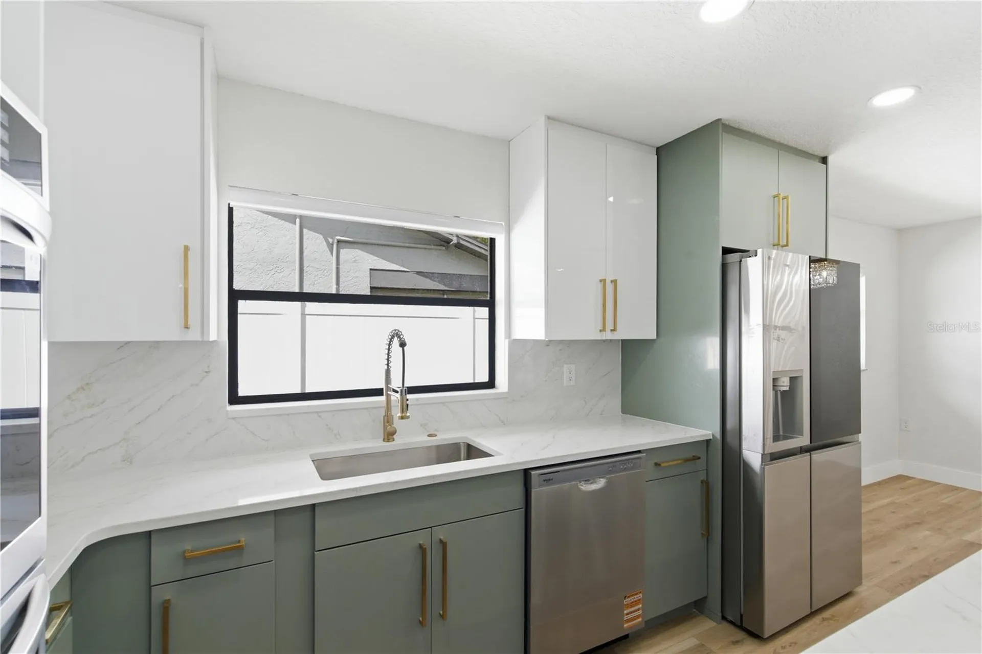 2309 Pin Oak Lane E Clearwater FL 33759