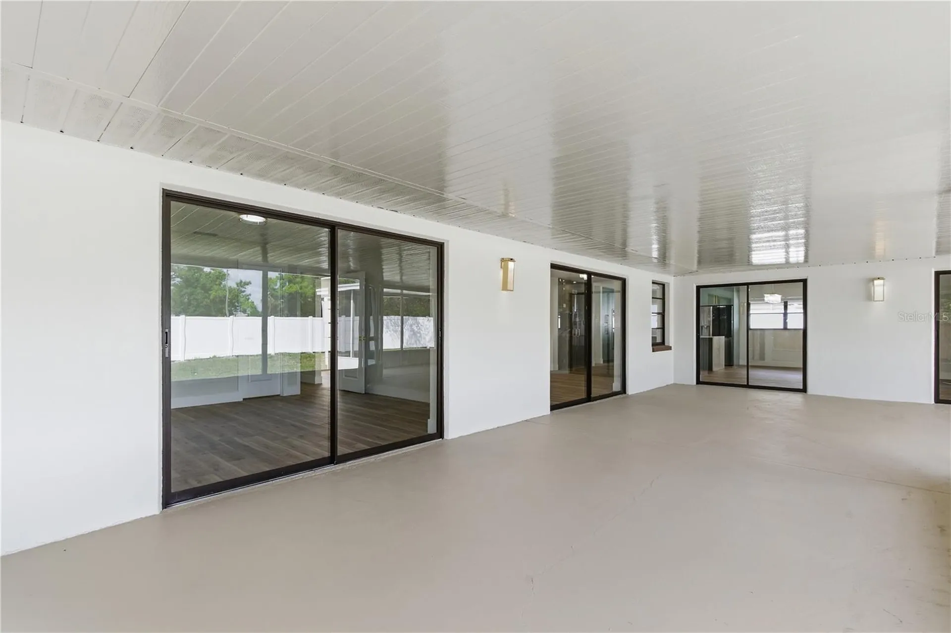 2309 Pin Oak Lane E Clearwater FL 33759