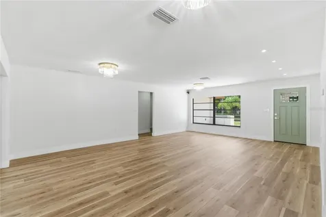 2309 Pin Oak Lane E Clearwater FL 33759