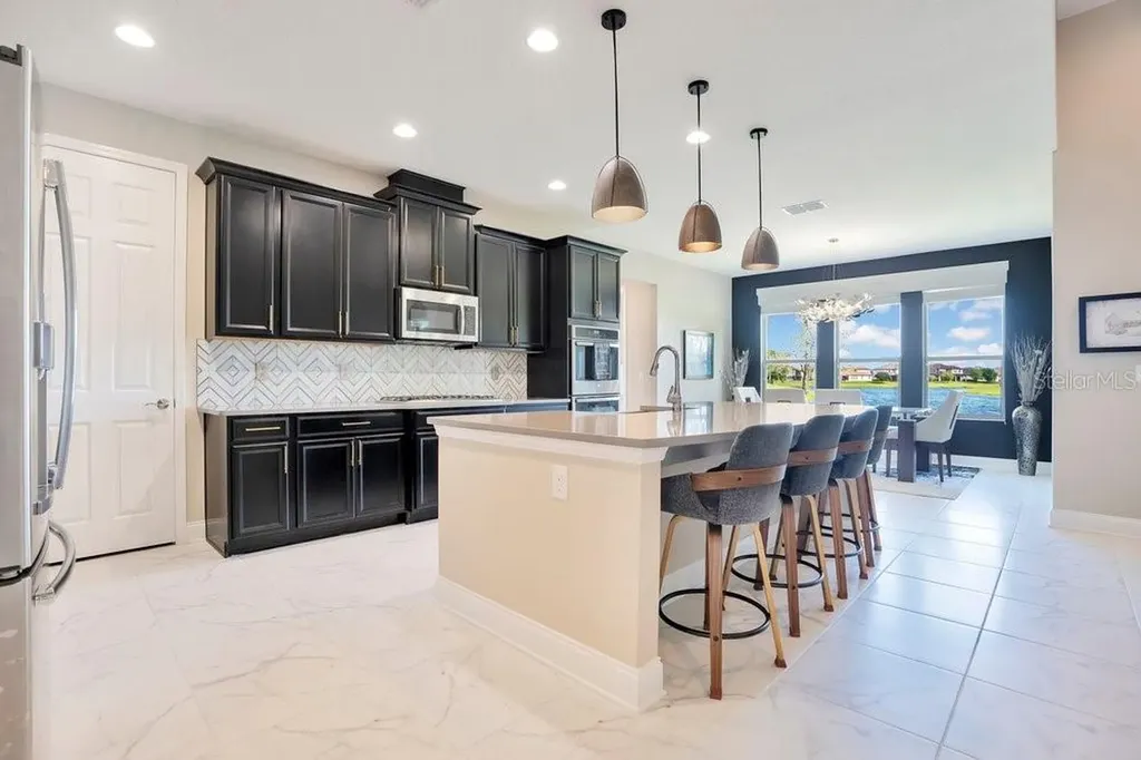 805 Riviera Bella Drive Debary FL 32713