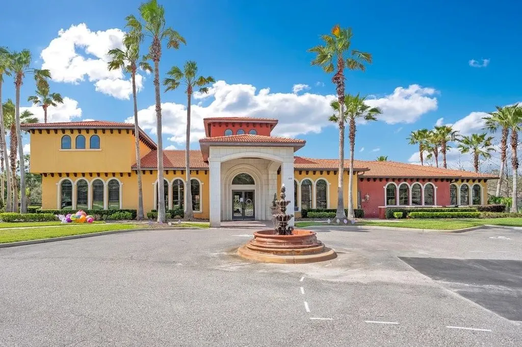 805 Riviera Bella Drive Debary FL 32713