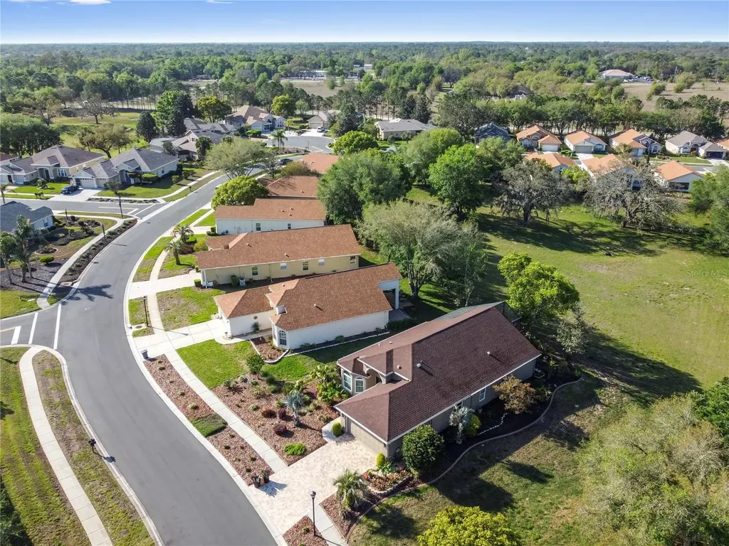 70 Center Oak Circle Spring Hill FL 34609