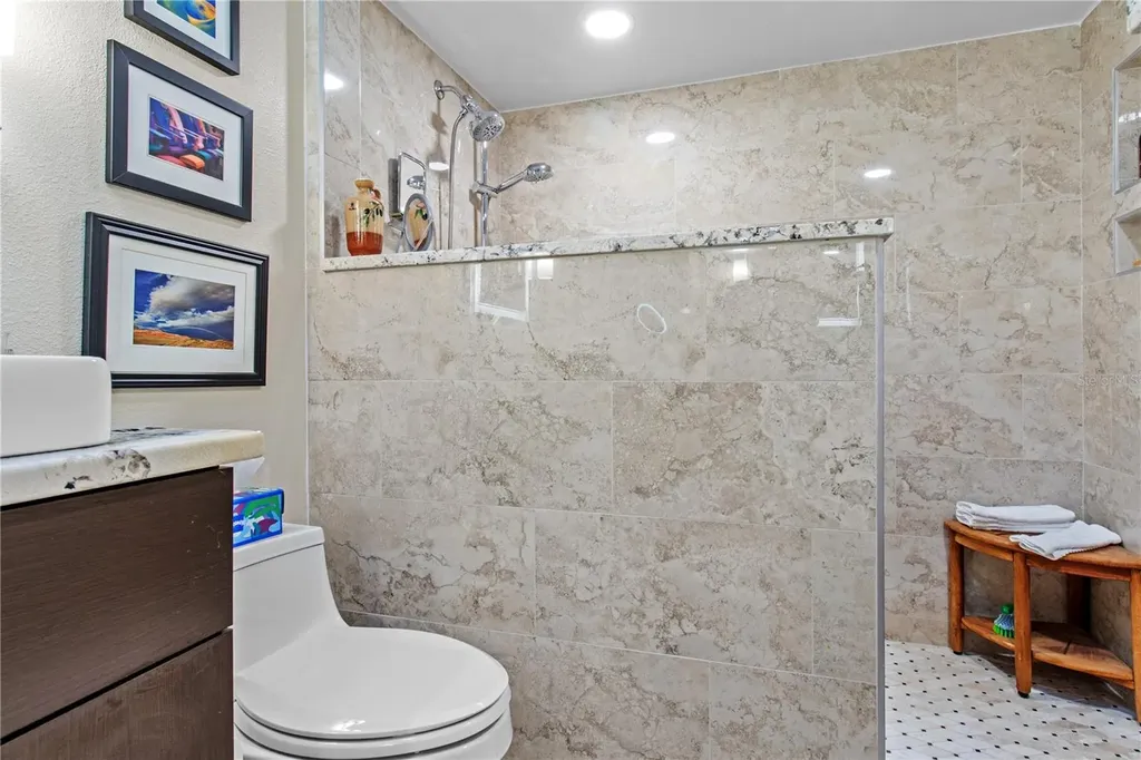 70 Center Oak Circle Spring Hill FL 34609