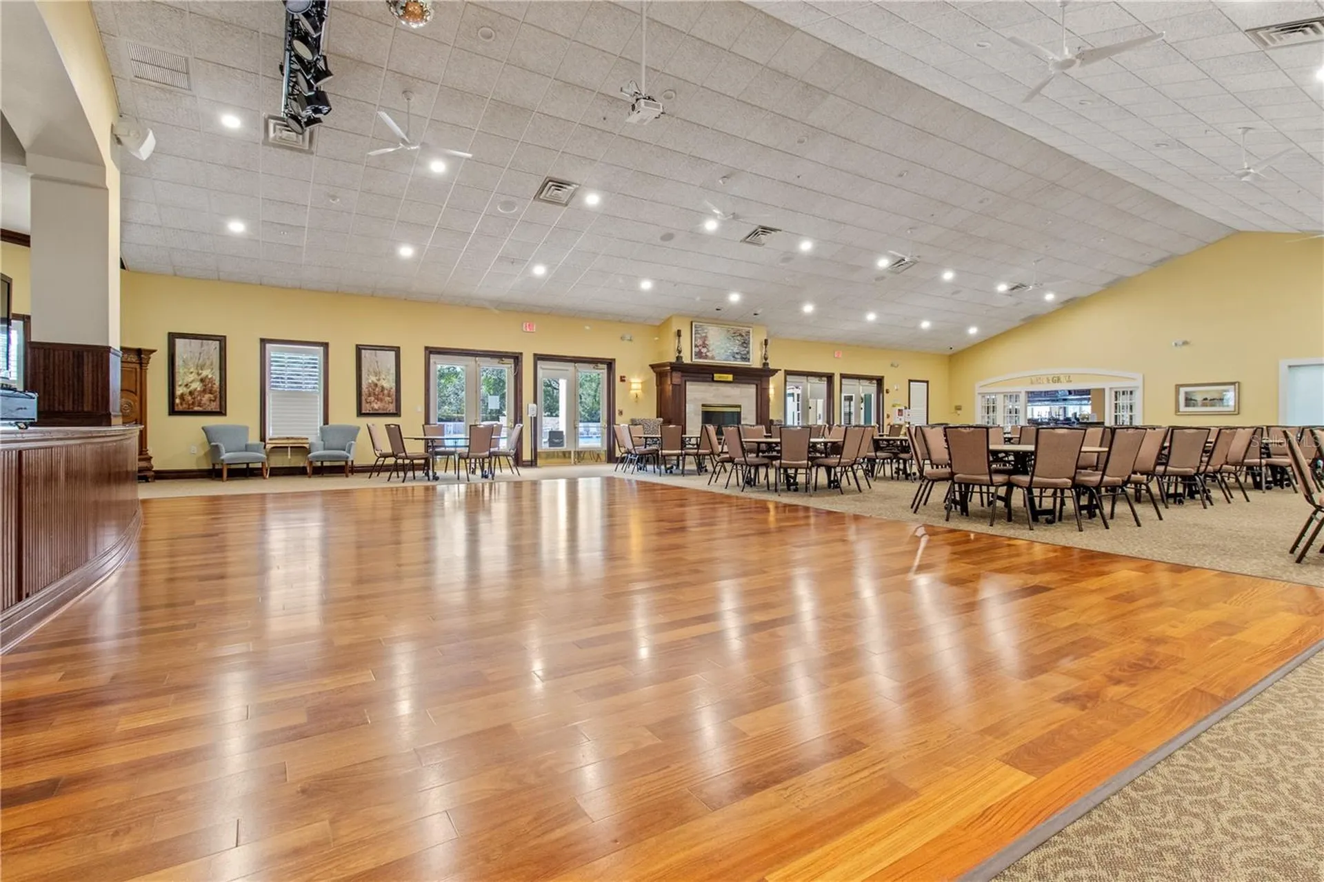 70 Center Oak Circle Spring Hill FL 34609