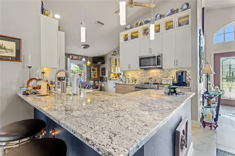 70 Center Oak Circle Spring Hill FL 34609