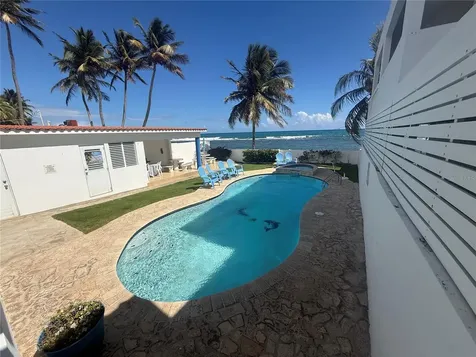 CARR#3 Beach Front House Avenue Patillas PR 00723