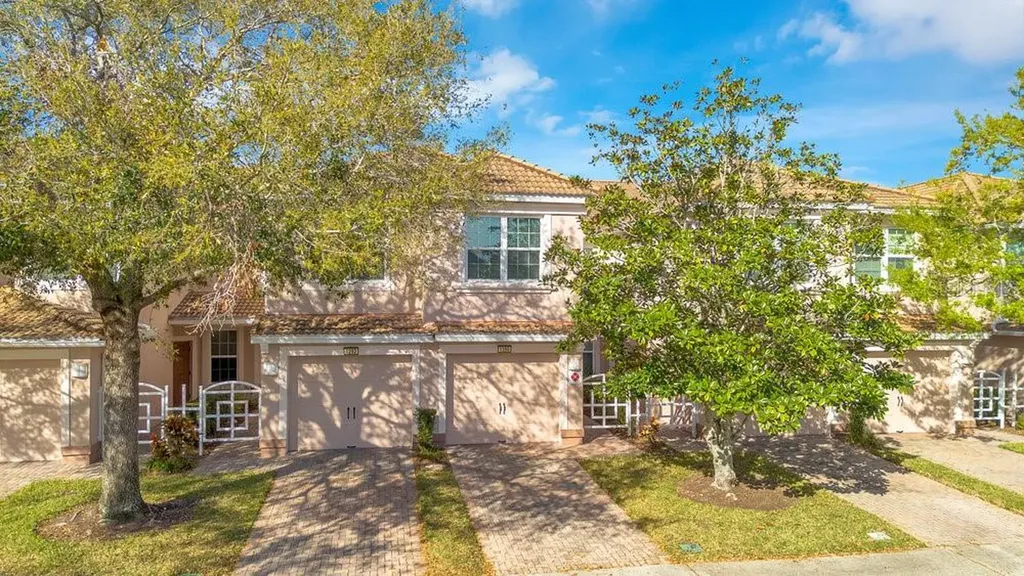 1290 Grady Lane Davenport FL 33896