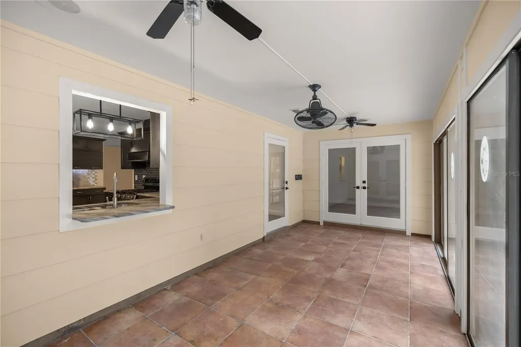 4121 SW 6th Avenue Ocala FL 34471