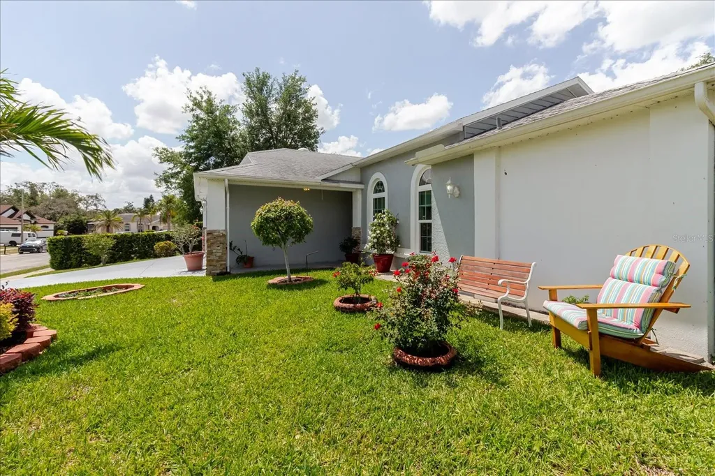 8112 Golden Bear Loop Port Richey FL 34668