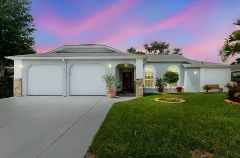 8112 Golden Bear Loop Port Richey FL 34668