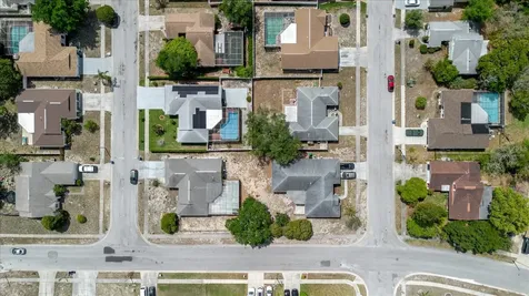 8112 Golden Bear Loop Port Richey FL 34668