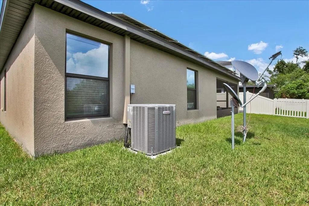 616 Chatham Walk Drive Ruskin FL 33570