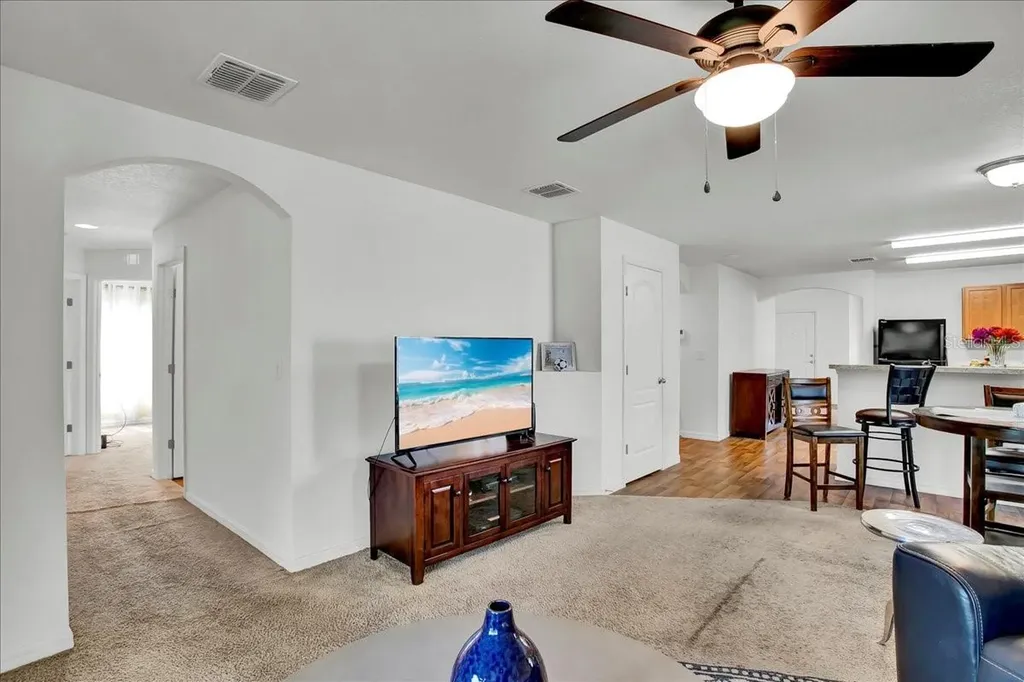 616 Chatham Walk Drive Ruskin FL 33570