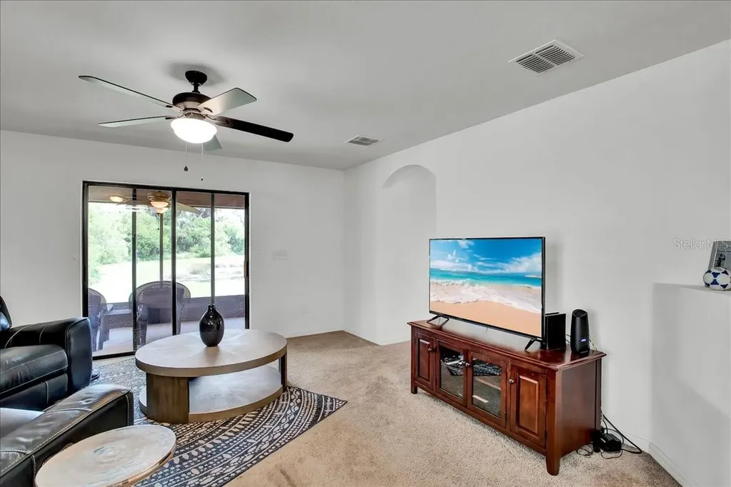 616 Chatham Walk Drive Ruskin FL 33570