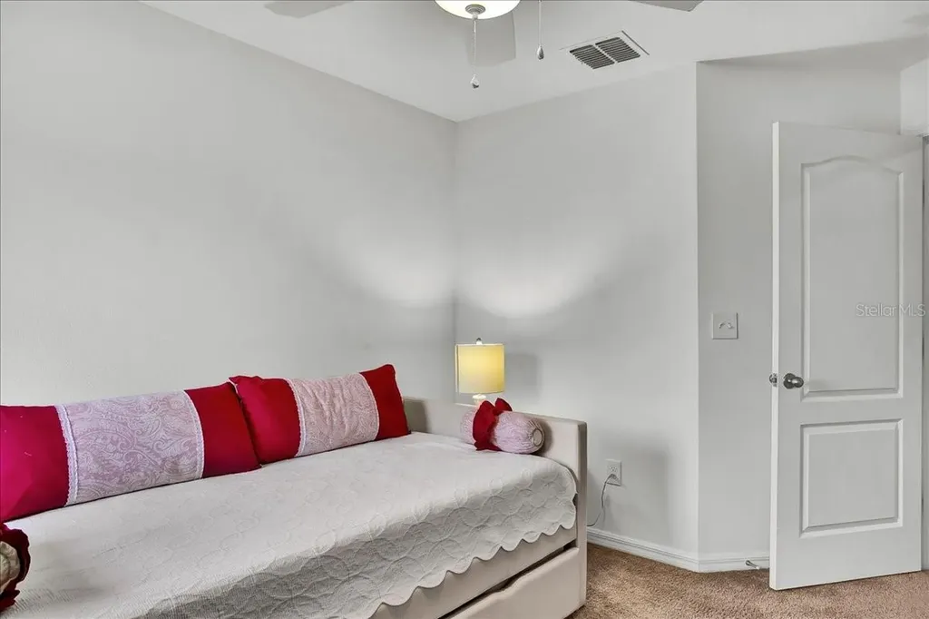 616 Chatham Walk Drive Ruskin FL 33570