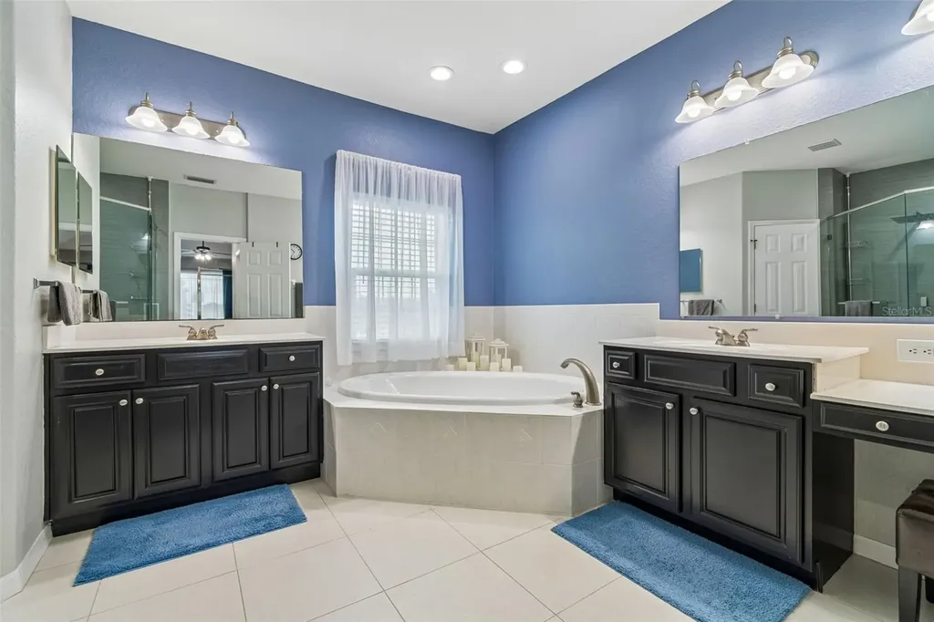 11830 Newberry Grove Loop Riverview FL 33579
