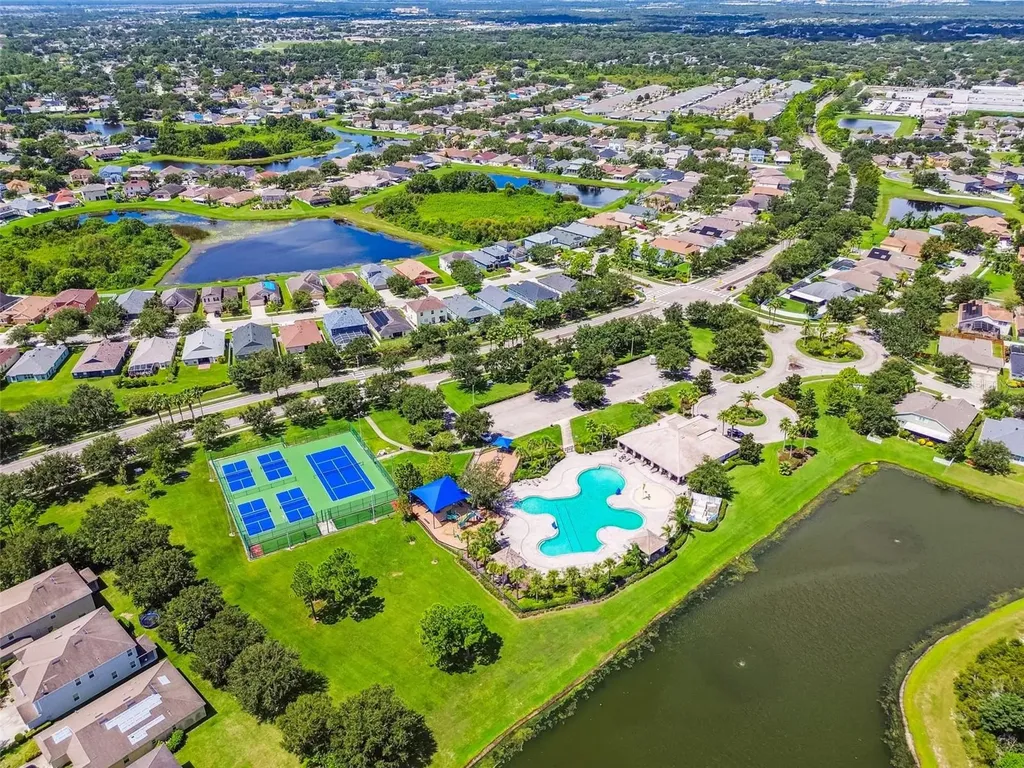 11830 Newberry Grove Loop Riverview FL 33579
