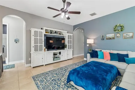 11830 Newberry Grove Loop Riverview FL 33579