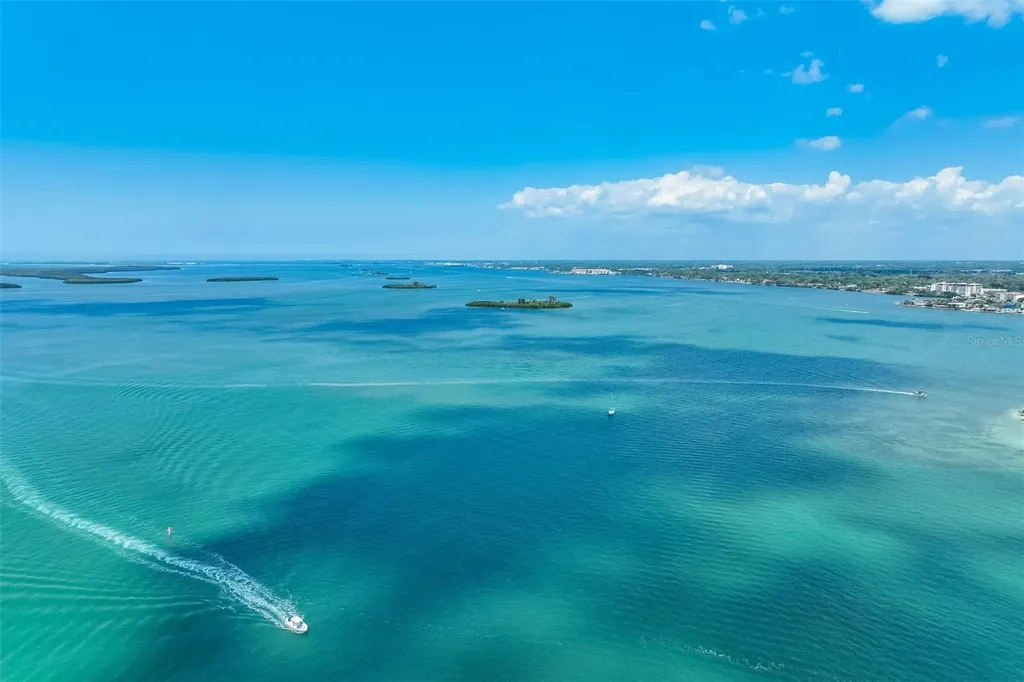 325 Island Way Clearwater Beach FL 33767