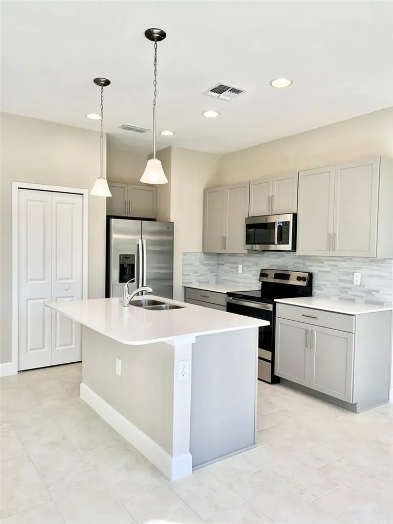 1398 Captiva Cove Sanford FL 32771
