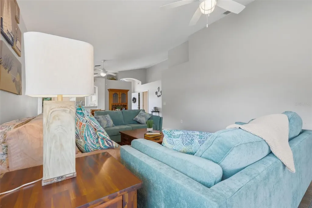 1014 Challenger Avenue Davenport FL 33897