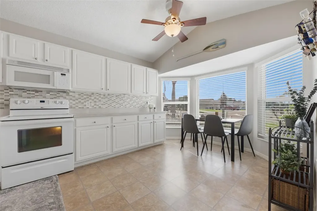 1014 Challenger Avenue Davenport FL 33897
