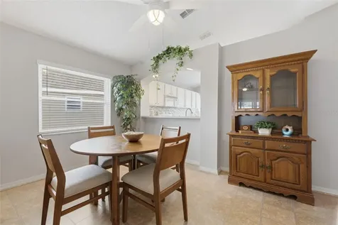 1014 Challenger Avenue Davenport FL 33897