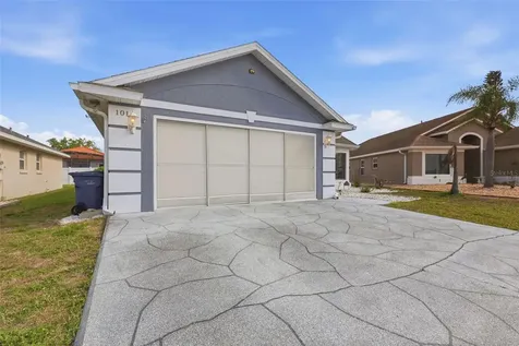 1014 Challenger Avenue Davenport FL 33897