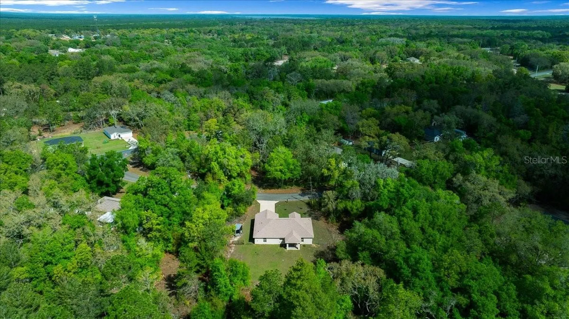 8 Guava Pass Trail Ocklawaha FL 32179