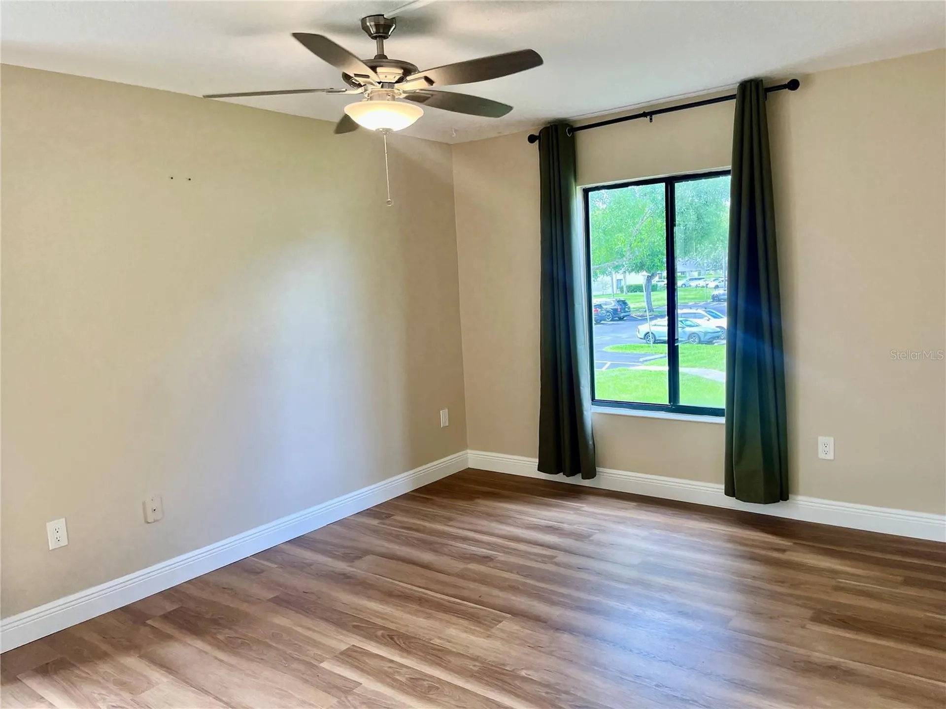 1423 Pine Glen Lane Tarpon Springs FL 34688