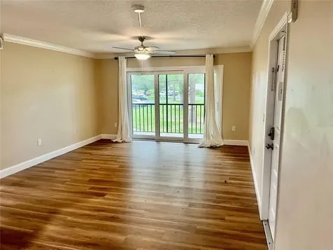 1423 Pine Glen Lane Tarpon Springs FL 34688
