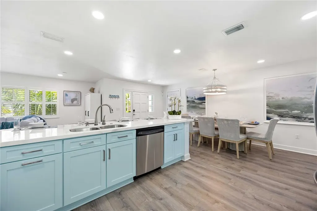 1865 Orchid Street Sarasota FL 34239