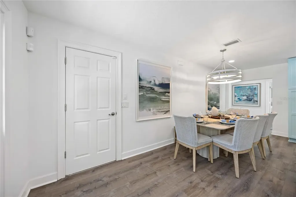1865 Orchid Street Sarasota FL 34239
