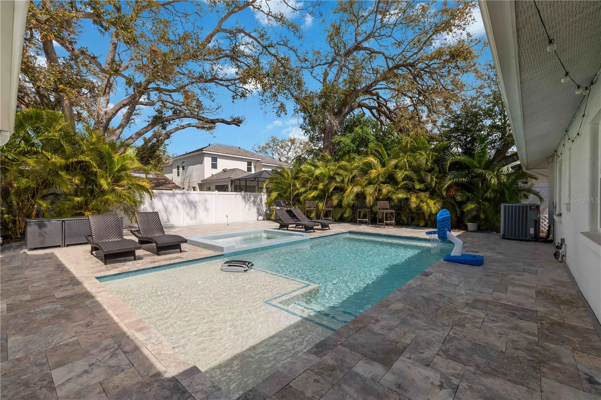 1865 Orchid Street Sarasota FL 34239