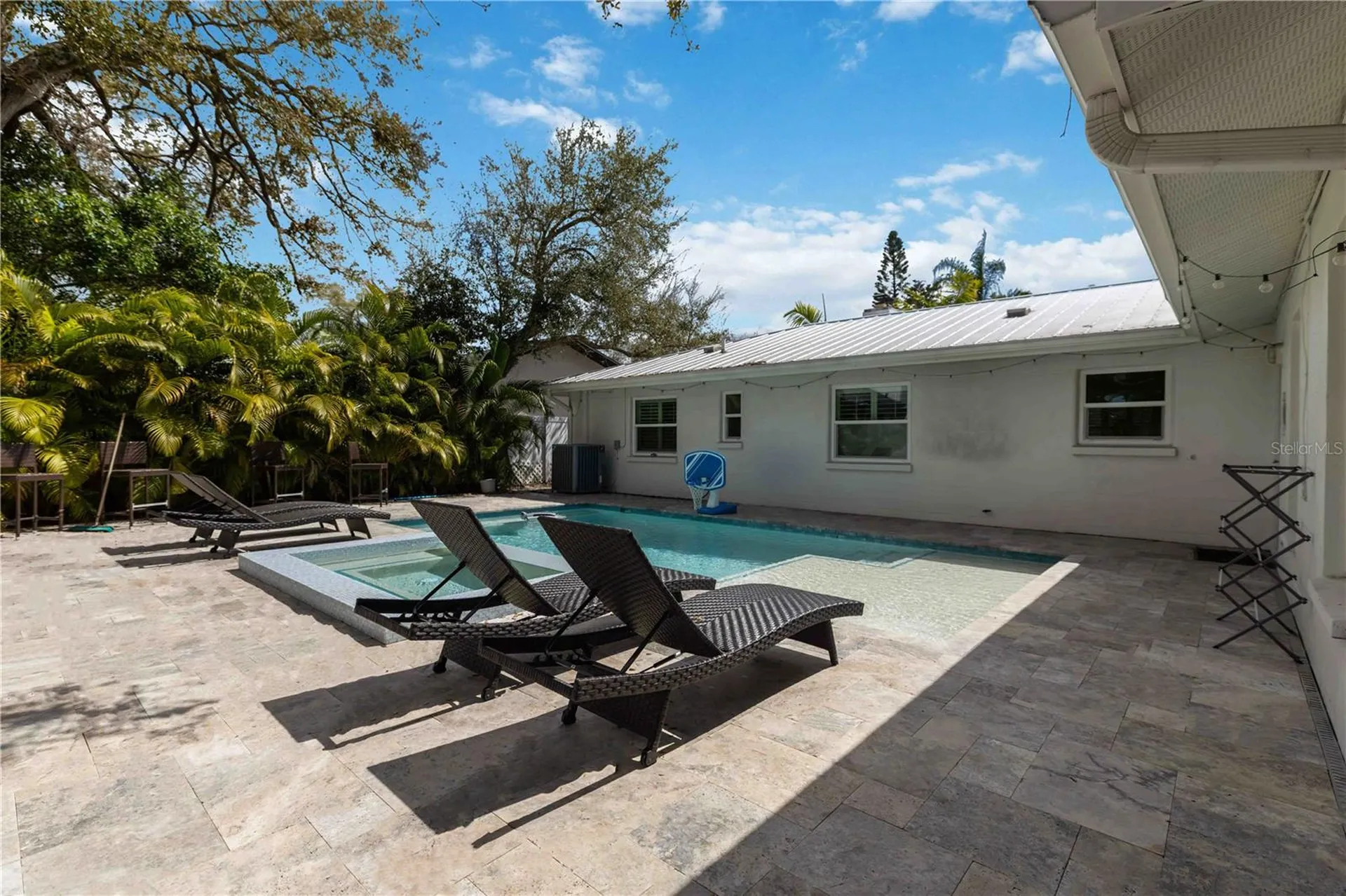 1865 Orchid Street Sarasota FL 34239