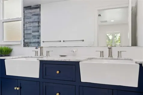 1865 Orchid Street Sarasota FL 34239