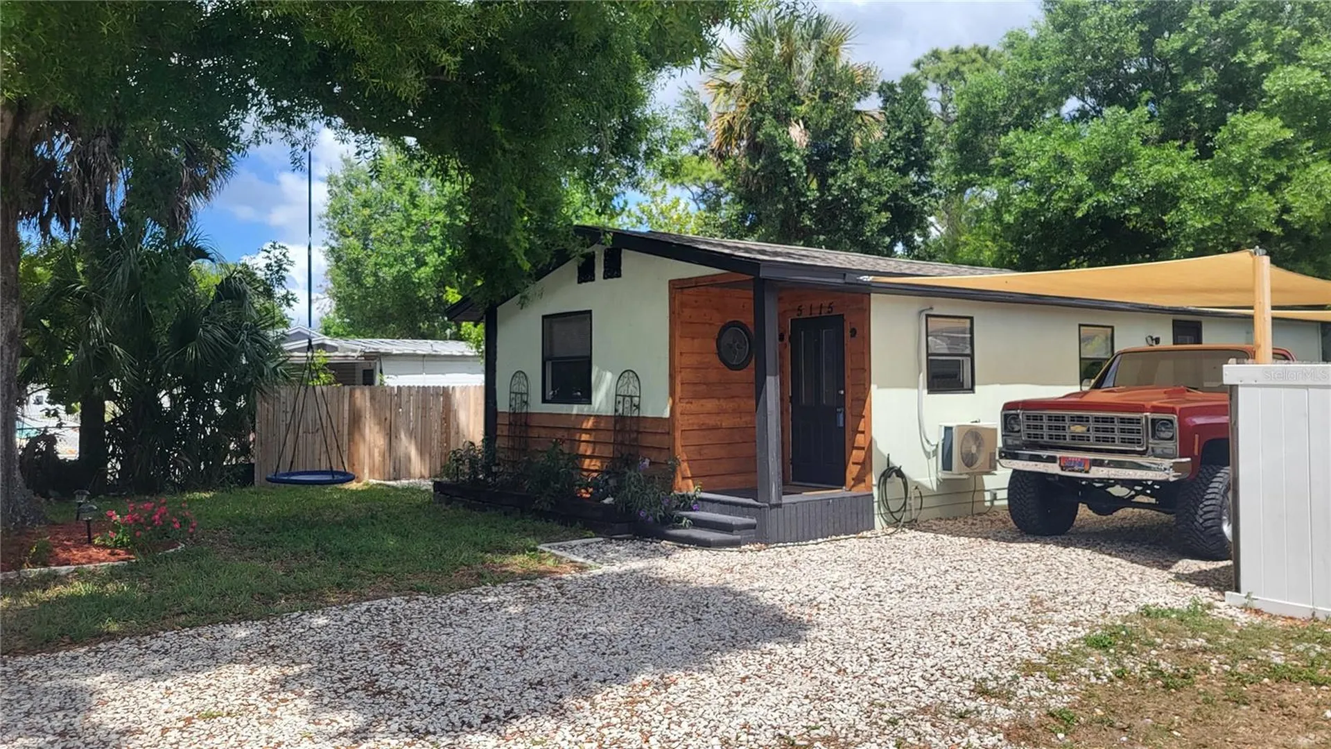 5115 67th Way N St Petersburg FL 33709