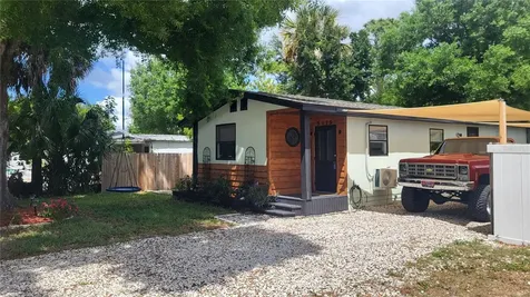 5115 67th Way N St Petersburg FL 33709