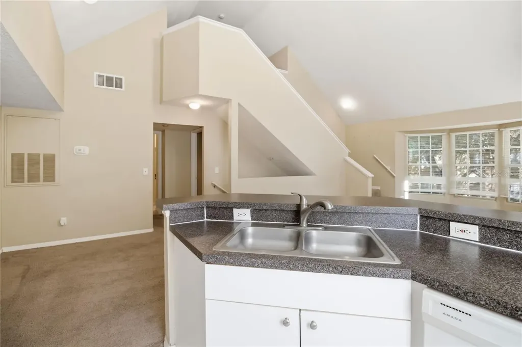 6416 Raleigh Street Orlando FL 32835