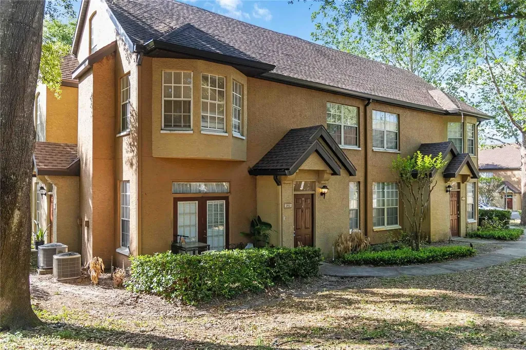 6416 Raleigh Street Orlando FL 32835