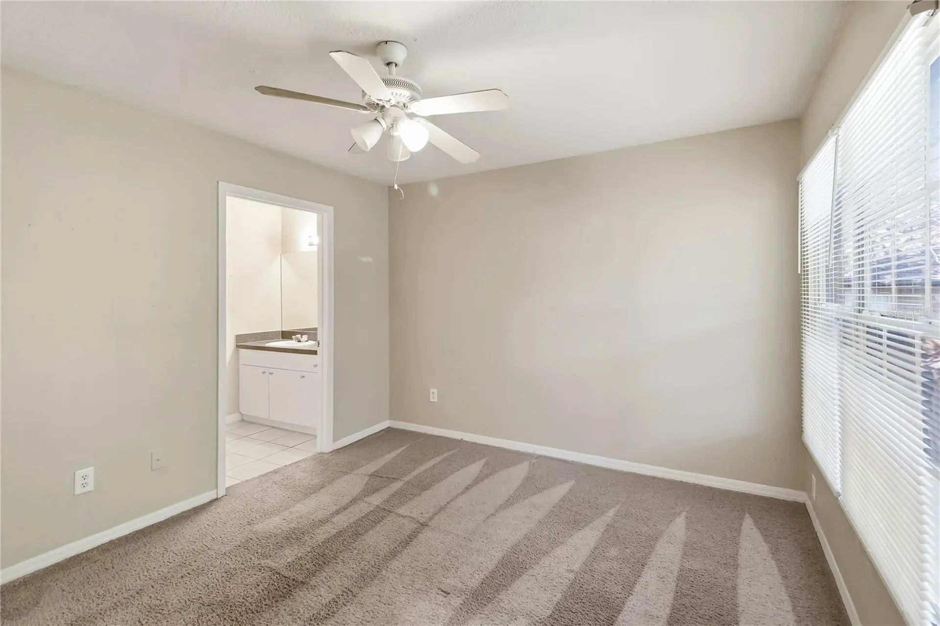 6416 Raleigh Street Orlando FL 32835