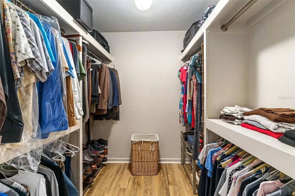 2725 NW 38th Street Gainesville FL 32605