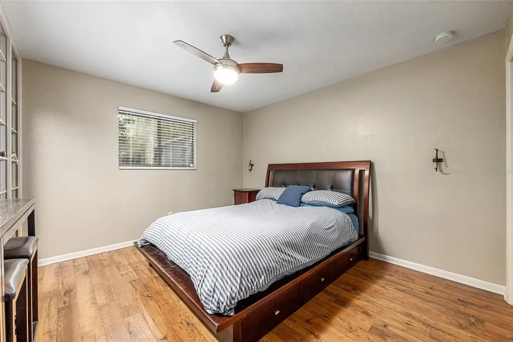 2725 NW 38th Street Gainesville FL 32605