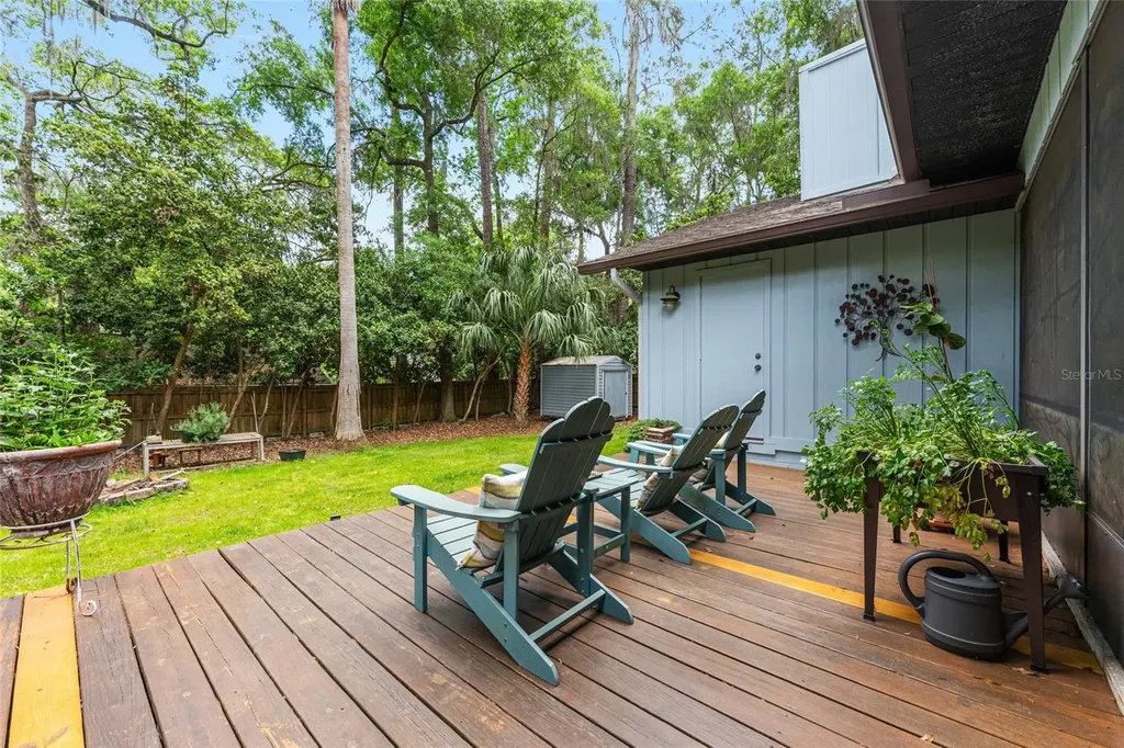 2725 NW 38th Street Gainesville FL 32605