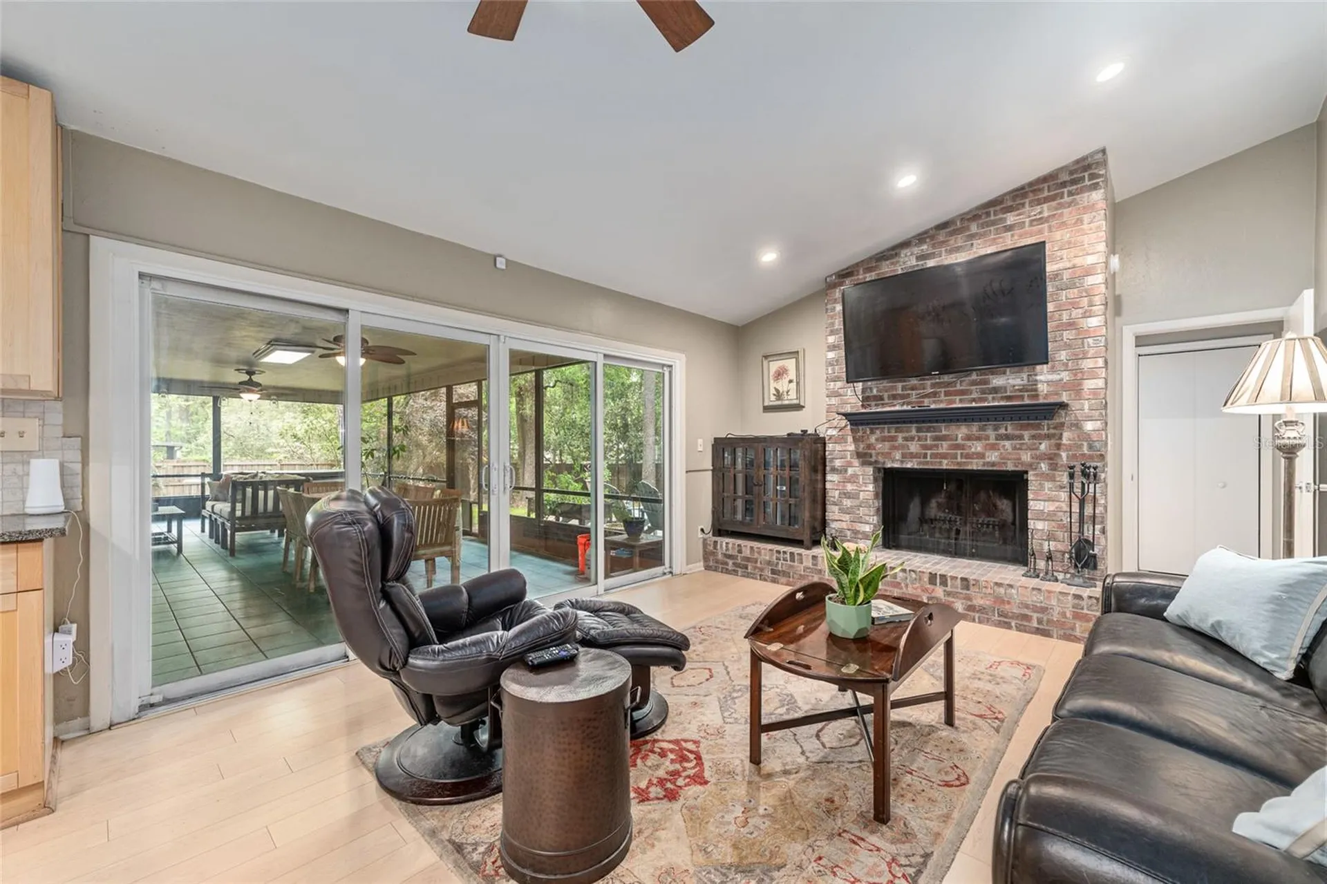 2725 NW 38th Street Gainesville FL 32605