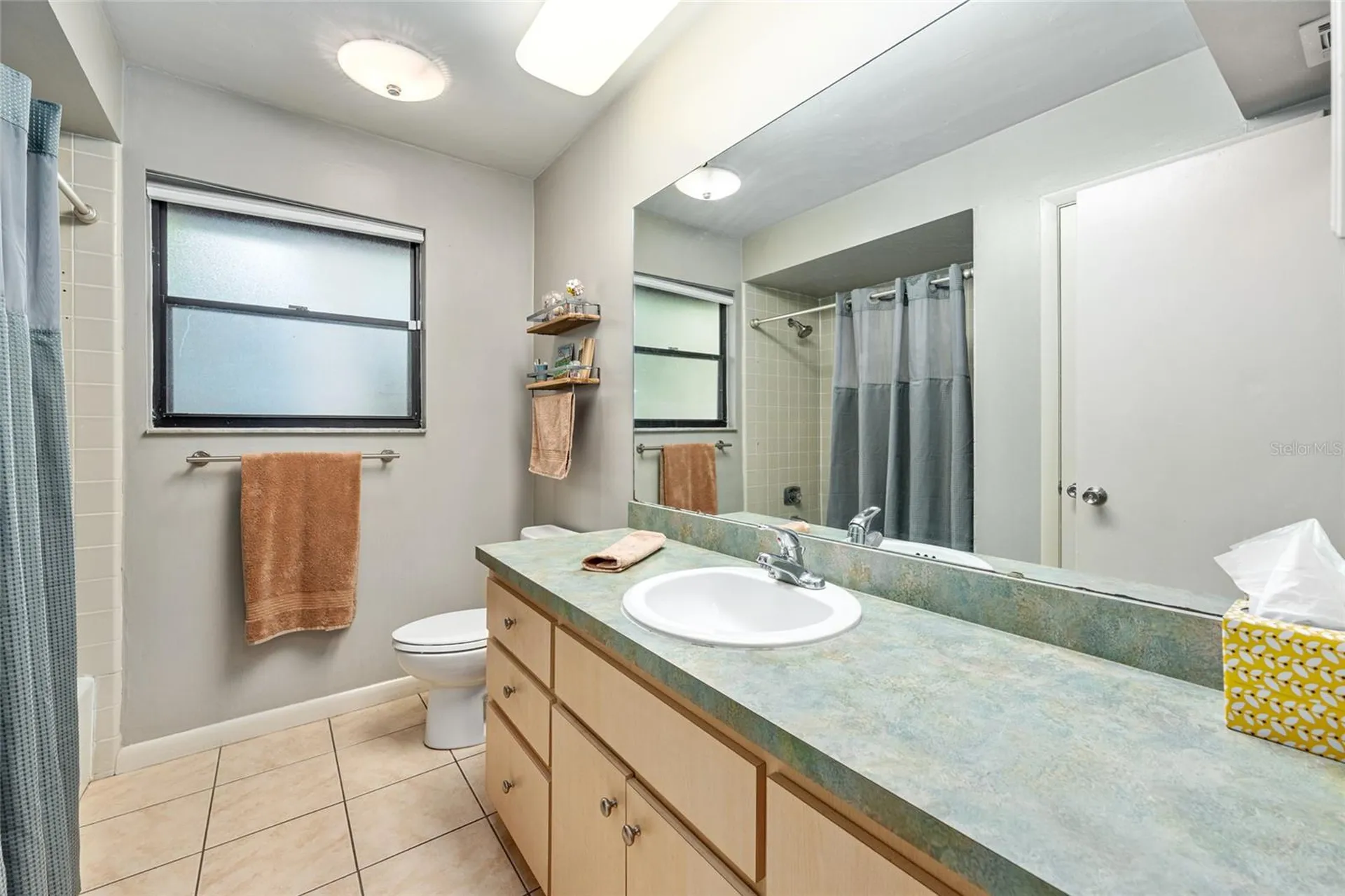 2725 NW 38th Street Gainesville FL 32605