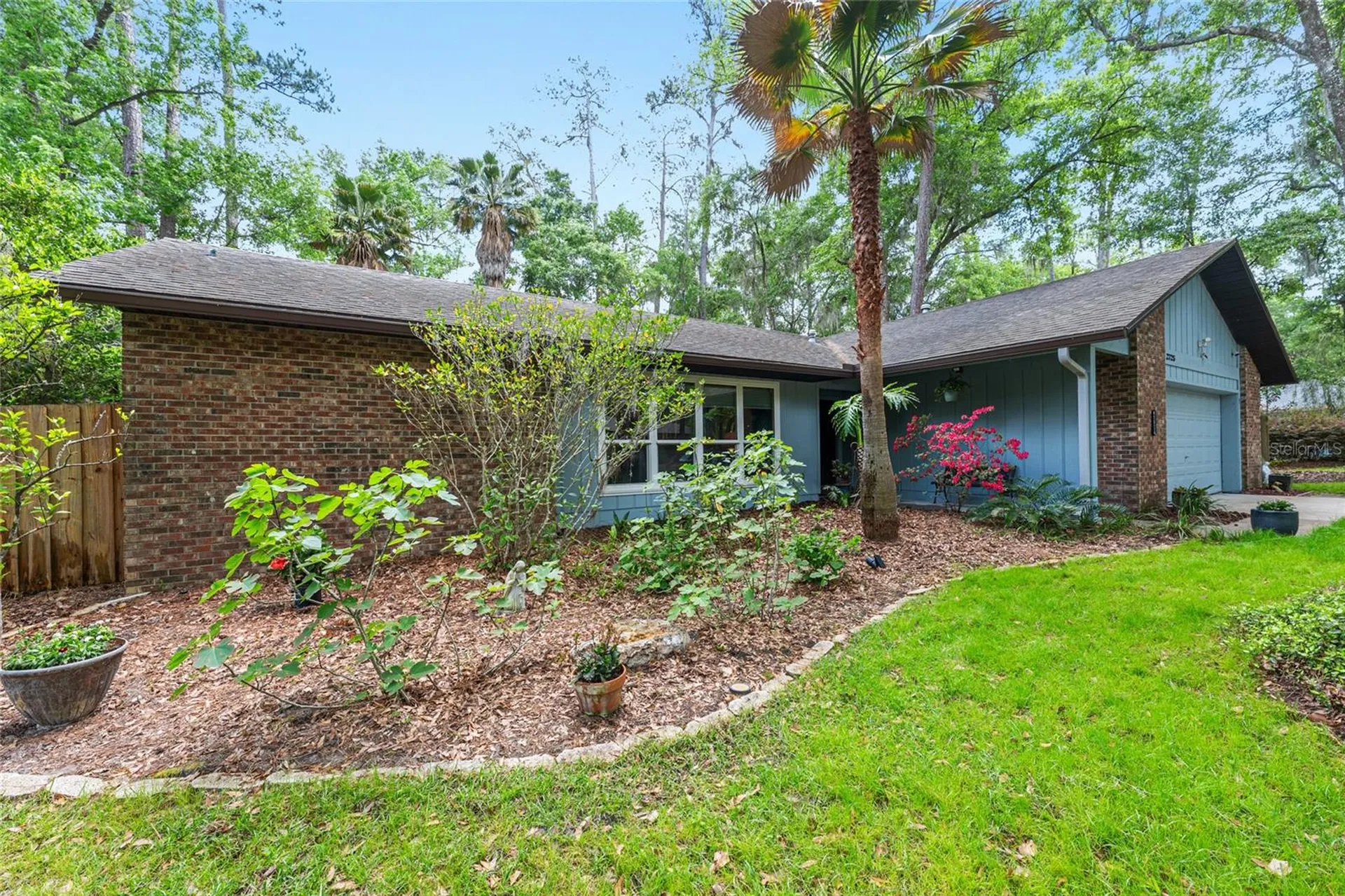 2725 NW 38th Street Gainesville FL 32605
