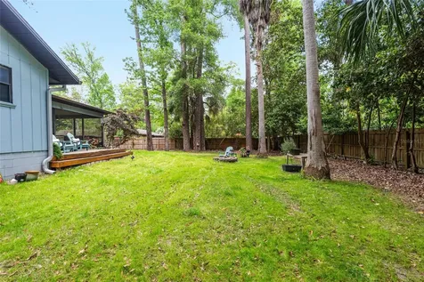 2725 NW 38th Street Gainesville FL 32605