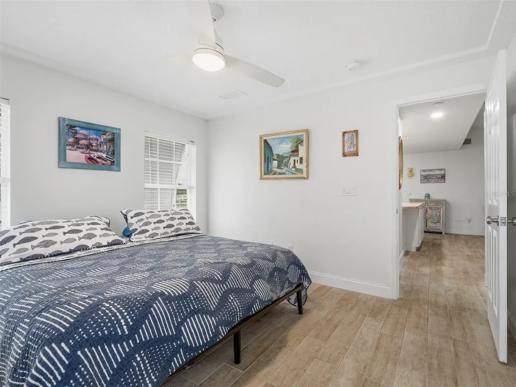 1004 W 7th Street New Smyrna Beach FL 32168